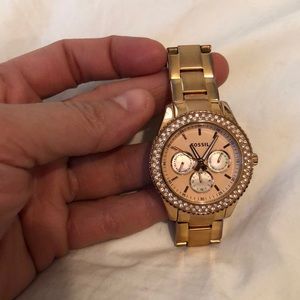 Fossil rose gold watch